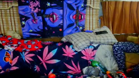 Alaskawildcouple online show from 10/03/25, 09:28