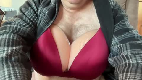 Snapshot of county1234 chatting on 06/27/26, 11:04 Counrt1234 online show from 06/27/26, 11:04