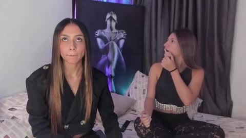 couple_funnyy online show from 02/18/26, 12:06