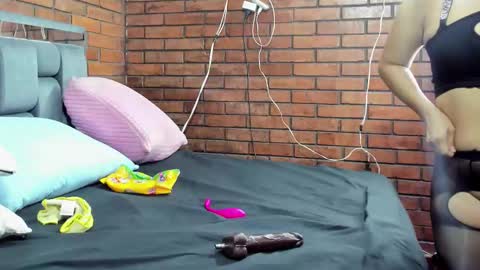 Andrea and Scott online show from 10/02/25, 09:16