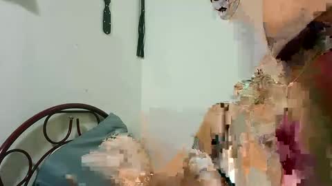 couple_hot86 online show from 09/15/25, 10:21