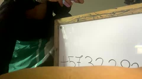 Snapshot of couple_hotsexxx1 chatting on 11/17/25, 07:36 couple_hotsexxx1 online show from 11/17/25, 07:36