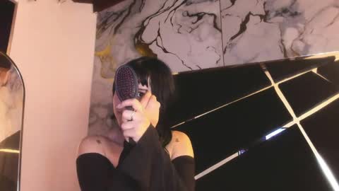Snapshot of couple_in_heat_ chatting on 04/26/26, 11:52 couple_in_heat_ online show from 04/26/26, 11:52