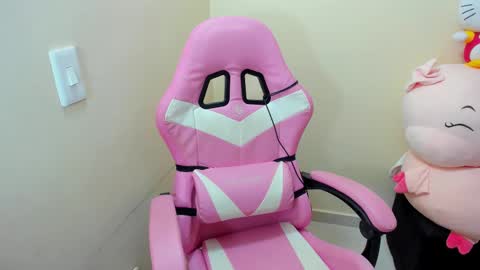 Snapshot of couple_megan_and_jhon2 chatting on 09/12/25, 09:59 couple_megan_and_jhon2 online show from 09/12/25, 09:59