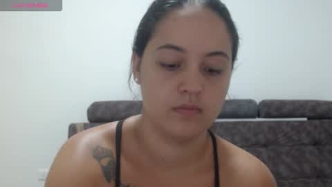 Snapshot of couple_sexandlove chatting on 02/18/26, 07:43 ALEJANDRO Y EMILY online show from 02/18/26, 07:43