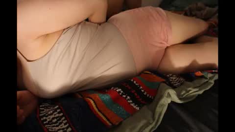 Snapshot of coupleforyou23 chatting on 10/14/25, 04:02 coupleforyou23 online show from 10/14/25, 04:02