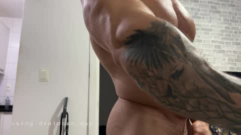 couplemuscle40 online show from 04/01/26, 01:17