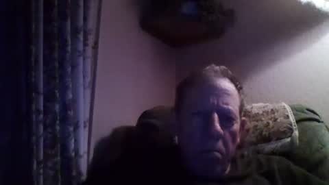 Snapshot of courieral1 chatting on 02/24/25, 06:27 courieral1 online show from 02/24/25, 06:27