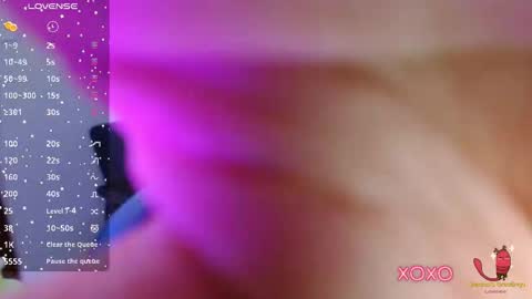 Courtney online show from 10/24/25, 10:06