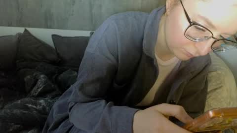 Snapshot of coy_girl_ chatting on 06/10/26, 11:20 My name is Emma - HELP COLLECT TOKENS FOR THE OPERATION FOR MY DAUGHTER online show from 06/10/26, 11:20