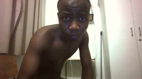 Snapshot of coziambhuti chatting on 04/03/26, 01:25 CapriMeanace online show from 04/03/26, 01:25