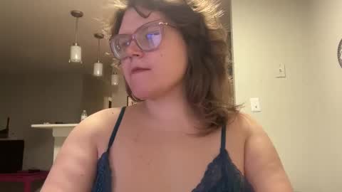 cozy_qt94 online show from 05/07/26, 01:33