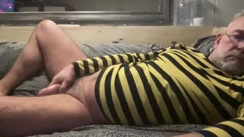 crapaud75018 online show from 01/21/25, 08:32