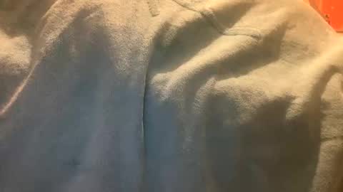 crave_me_ online show from 10/26/25, 11:53