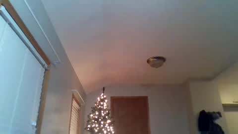 Snapshot of craveitoften chatting on 01/01/25, 03:56 craveitoften online show from 01/01/25, 03:56