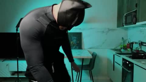 CraveLorenzo online show from 12/20/25, 12:01