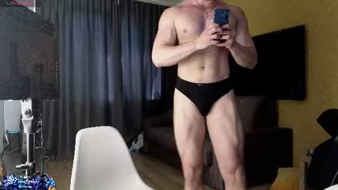 CraveLorenzo online show from 06/14/26, 07:43