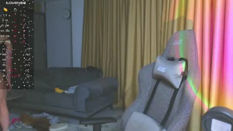 lucy online show from 04/03/26, 04:05