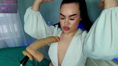 Eva online show from 12/03/25, 06:54