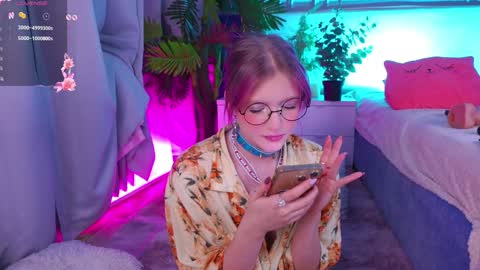 Snapshot of crazy__wine chatting on 12/15/24, 03:13 Sonya online show from 12/15/24, 03:13