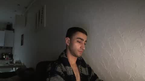 Snapshot of crazy_boy_not_melstroy chatting on 12/14/24, 04:01 crazy online show from 12/14/24, 04:01