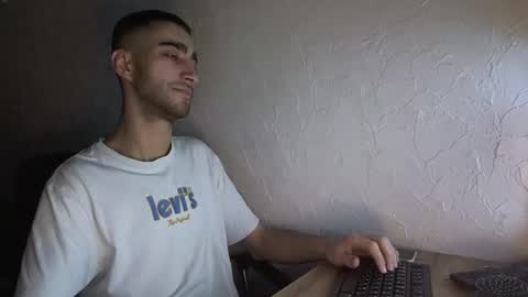 Snapshot of crazy_boy_not_melstroy chatting on 12/19/24, 06:23 crazy online show from 12/19/24, 06:23