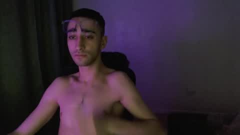 Snapshot of crazy_boy_not_melstroy chatting on 12/28/24, 02:11 crazy online show from 12/28/24, 02:11