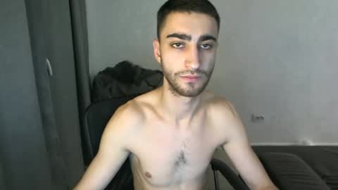 Snapshot of crazy_boy_not_melstroy chatting on 01/05/25, 04:16 crazy online show from 01/05/25, 04:16