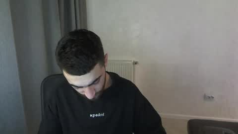 Snapshot of crazy_boy_not_melstroy chatting on 01/12/25, 03:46 crazy online show from 01/12/25, 03:46