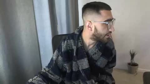 Snapshot of crazy_boy_not_melstroy chatting on 01/17/25, 08:02 crazy online show from 01/17/25, 08:02