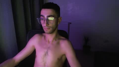 Snapshot of crazy_boy_not_melstroy chatting on 01/20/25, 02:43 crazy online show from 01/20/25, 02:43