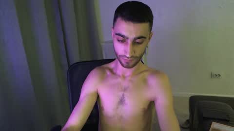 Snapshot of crazy_boy_not_melstroy chatting on 01/27/25, 12:22 crazy online show from 01/27/25, 12:22