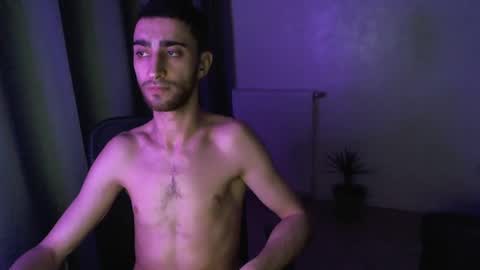 Snapshot of crazy_boy_not_melstroy chatting on 01/28/25, 02:11 crazy online show from 01/28/25, 02:11