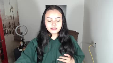 crazy_daniela online show from 09/26/25, 08:57
