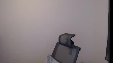 crazyangel8 online show from 12/08/24, 03:02