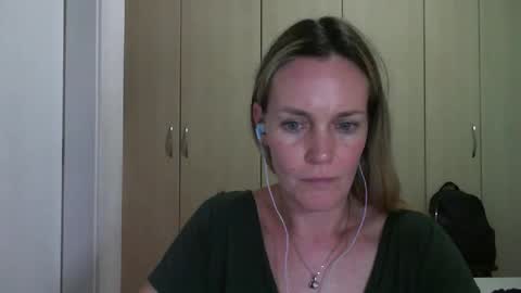 Anny online show from 02/18/25, 06:04