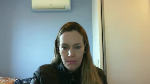 Anny online show from 09/15/25, 10:48