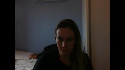 Anny online show from 10/16/25, 10:49