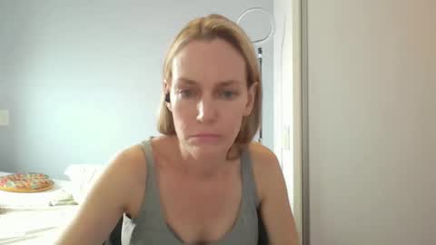 Anny online show from 02/26/26, 12:37