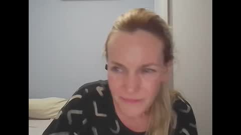 Anny online show from 03/21/26, 12:37