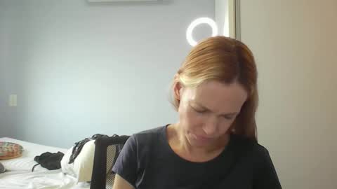 Anny online show from 03/27/26, 10:48