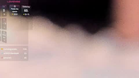 Snapshot of crazybeef__ chatting on 12/17/24, 03:06 Caro Andrew online show from 12/17/24, 03:06
