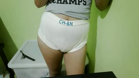 crazychicks4u online show from 11/15/25, 02:35