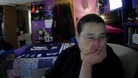 crazygirl802 online show from 10/09/25, 07:56