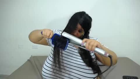 Snapshot of crazyonme chatting on 04/28/26, 02:21 diosalinda online show from 04/28/26, 02:21
