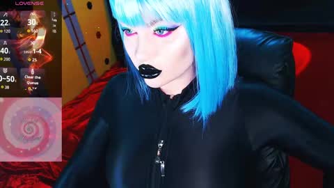 Snapshot of crazypinkyball chatting on 05/16/26, 03:00 Roxy online show from 05/16/26, 03:00