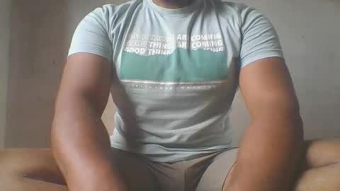 crazzy_booy online show from 10/25/25, 03:47