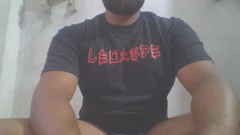 crazzy_booy online show from 04/01/26, 04:24