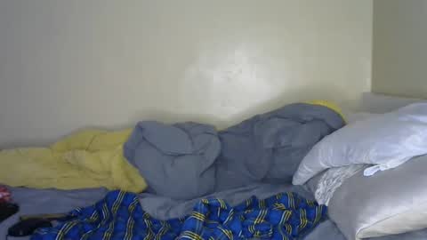 Snapshot of cream_squirts10 chatting on 04/06/26, 07:37 squirts10 online show from 04/06/26, 07:37