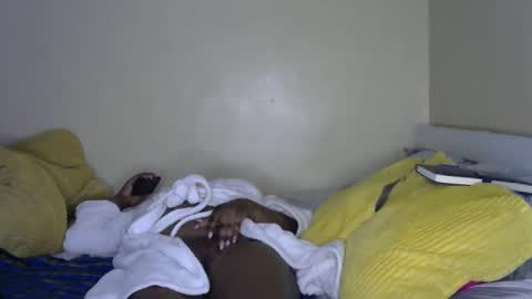 Snapshot of cream_squirts10 chatting on 04/18/26, 08:40 squirts10 online show from 04/18/26, 08:40